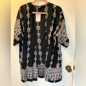 🍒 NWT S.R. Fashions Lightweight Shear Open Cardi Black & White Size M